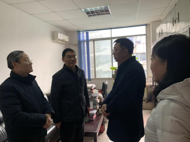 公司开展元旦春节走访慰问活动
