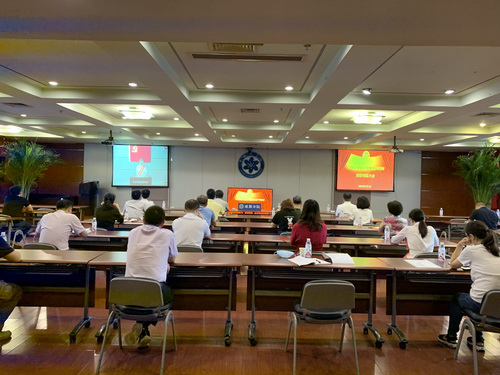 热烈祝贺成都有机李志坚同志荣获中国科学院优秀共产党员称号