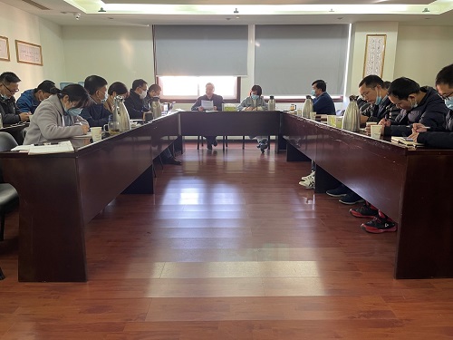 公司召开月度经营工作总结会